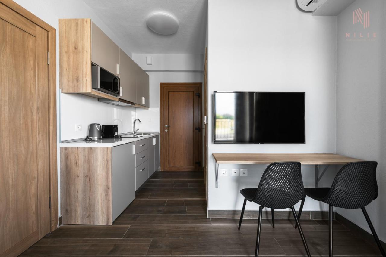 Ultima Summer Residence, Nilie Hospitality Mgmt Афитос Екстериор снимка