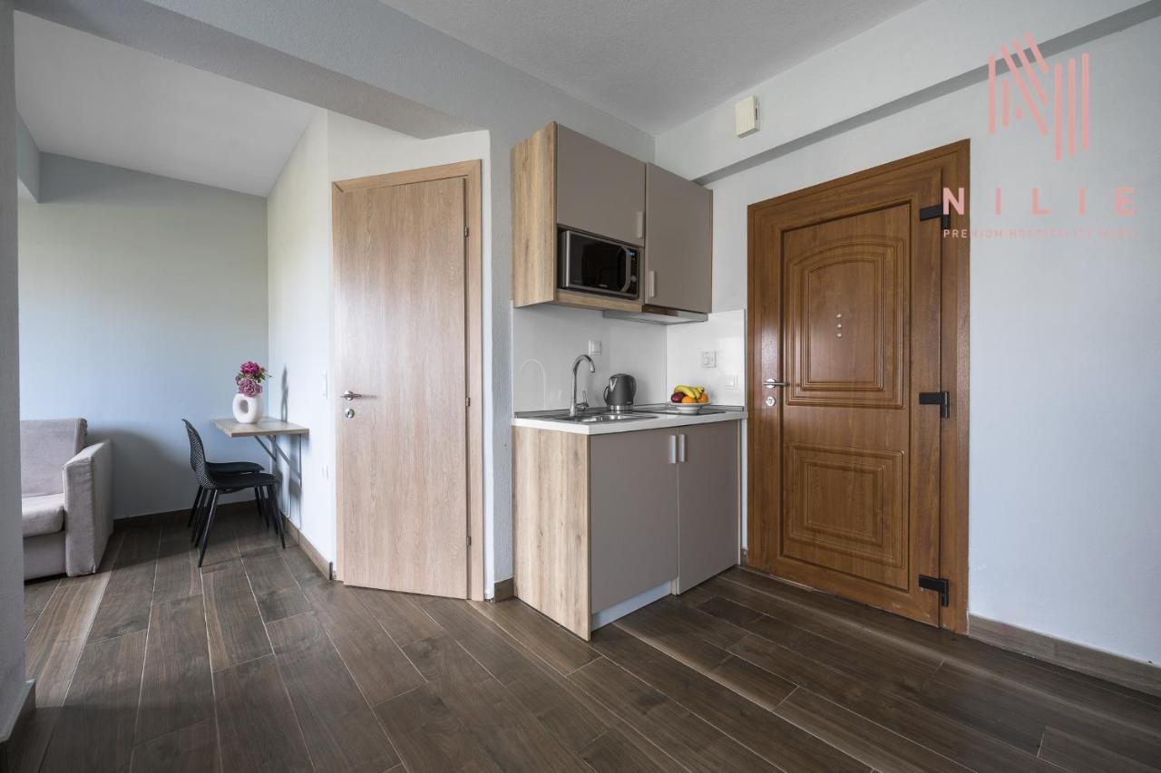 Ultima Summer Residence, Nilie Hospitality Mgmt Афитос Екстериор снимка
